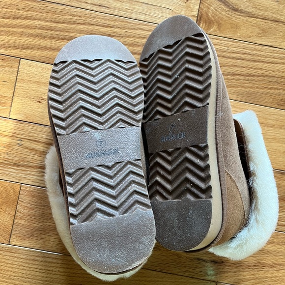 Nuknuuk slipper - Picture 4 of 4